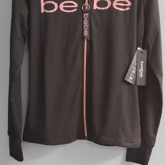 NWT 😍 Bebe Sport Black Hoodie with Blush Pink Logo Size Medium - Picture 5 of 7